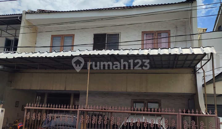 Rumah 2 Lantai Dekat Prj Kemayoran Pinggir Jalan bisa Akses Mobil