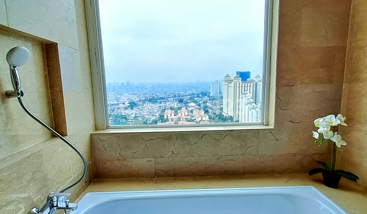 Apartemen Springhill Kemayoran View Golf 360 Derajat Balkon Besar 2