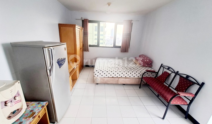 AMETHYST APARTMENT KEMAYORAN NEAR MANGGA DUA MALL KRL BUSWAY HALT PRJ JIEXPO ANCOL TOLL 2