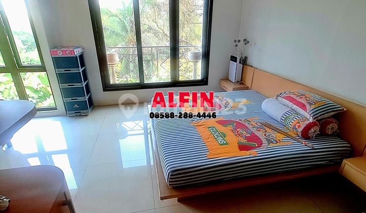 4-Story House in Springhill Golf Residence Kemayoran with Golf View Near PRJ Kemayoran