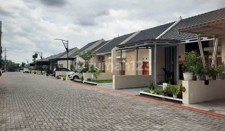 Kesempatan Terakhir! Rumah Hook Type 45 Perumahan Safira Dekat Akses Tol, Rumah 1 Lantai, Dekat Universitas, bisa Cicilan Bertahap Sisa 3 Unit Terakhir