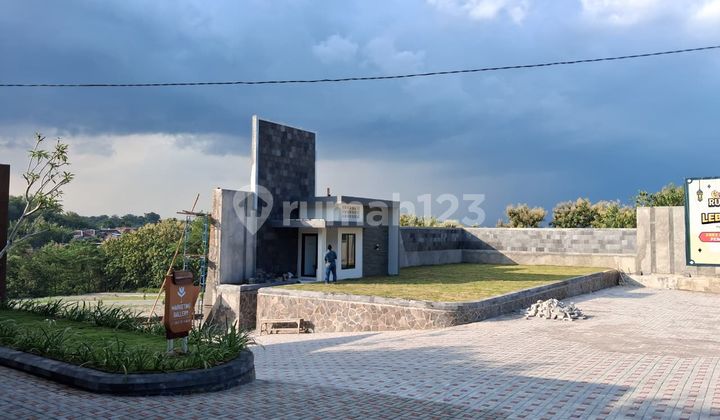 Istana Safira Jeruksawit 5 Menit Dari Taman Jaya Wijaya Mojosongo