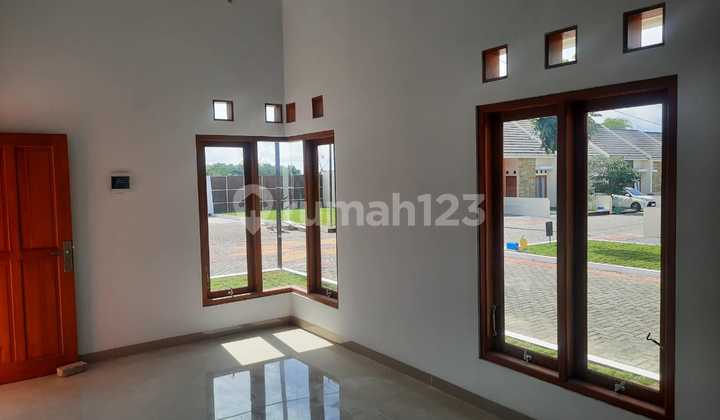 Rumah 5 Menit Dari Tugu Kartasura Bebas Desain Dekat Akses Bandara Dekat Akses Tol Rumah 1 Lantai bisa Cicilan Bertahap Dp0% Segera Miliki Hunianya