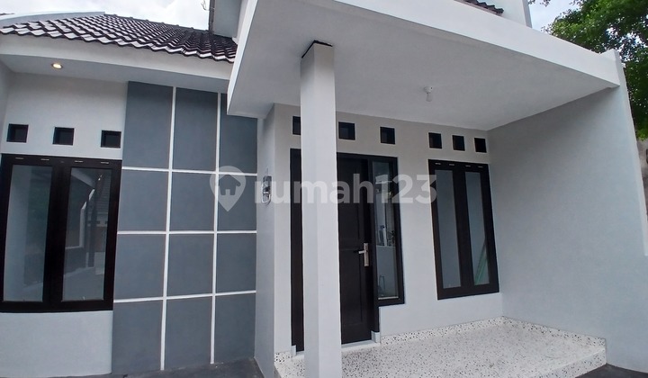 Hunian Bebas Desain Lokasi Strategis Bebas Banjir