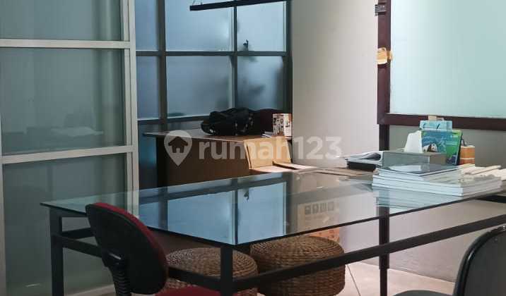 Dijual Ruko Broadway Pik Semi Furnished 117.0 m²