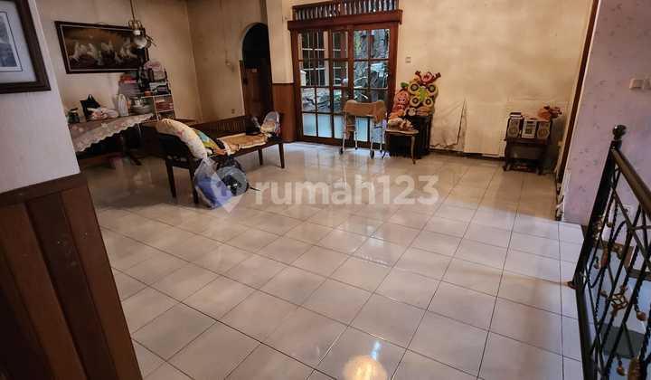 Quick Sale 148M² Furnished House in Taruna Prahayngan Bandung 2