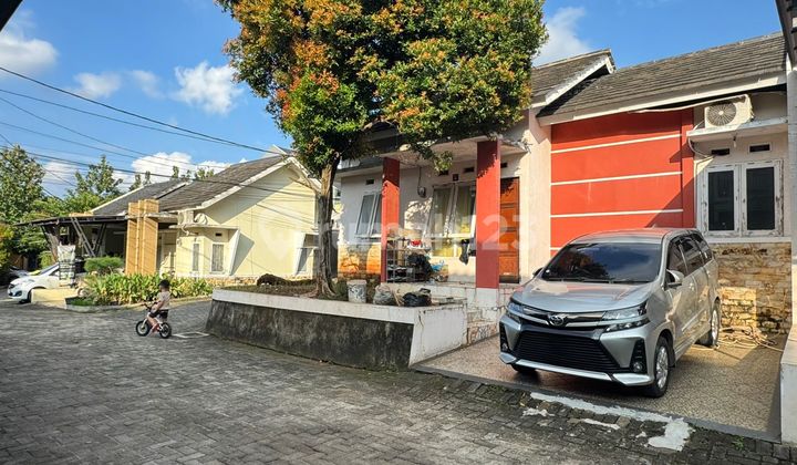 Jual Cepat Rumah Hook Strategis Luas 108M² di Cipayung Jakarta