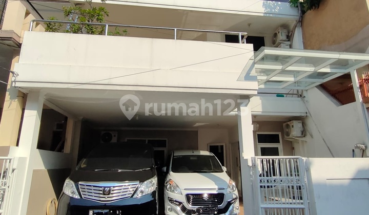 Best Price!! Jual Cepat Rumah Luas 105M² di Kelapa Gading