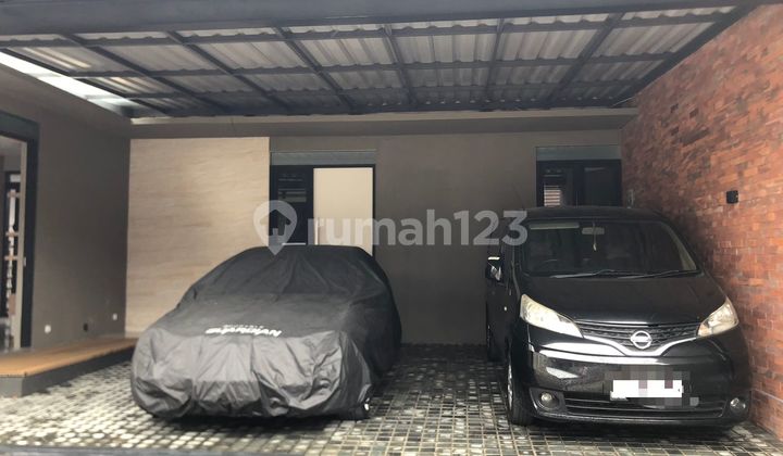 Best Price!!! Rumah Esklusif 175M² di Taman Holis Bandung Barat 2