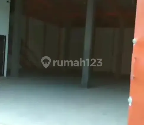 For rent 2-story warehouse in Kedinding Central Surabaya For rent 2-story warehouse in Kedinding Central Surabaya
