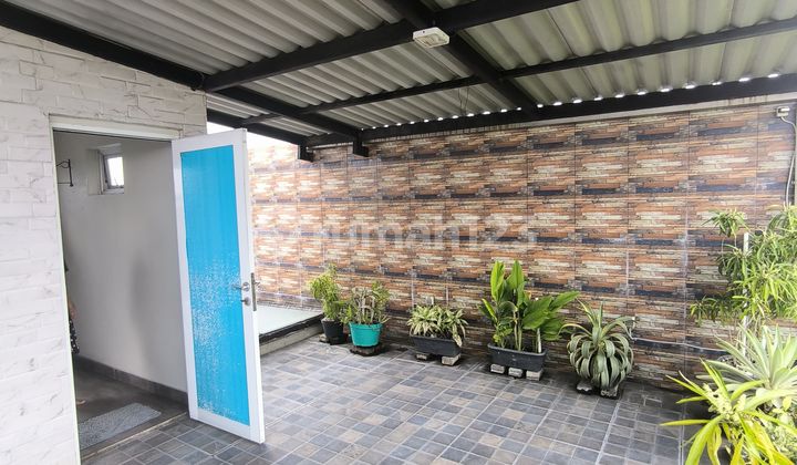 For Sale Negotiable Until Deal House in Royal Residence Surabaya