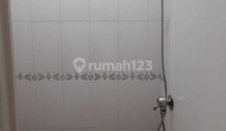 For Rent: One-Story Citra Harmoni House in Sidoarjo For Rent: One-Story Citra Harmoni House in Sidoarjo