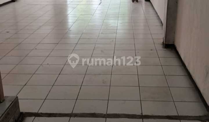 Strategic Shop House on Raya Manukan Tama, West Surabaya