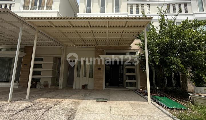 Rumah Cantik Full Furnished di Pakuwon Indah Surabaya