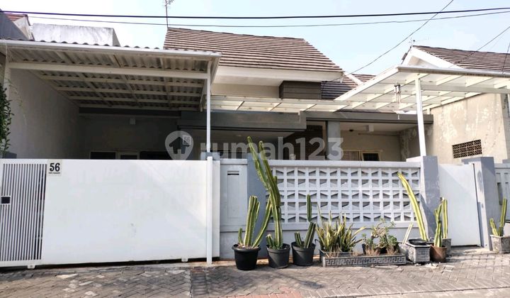 Rumah dengan Lokasi Strategis di Deltasari Sidoarjo 1