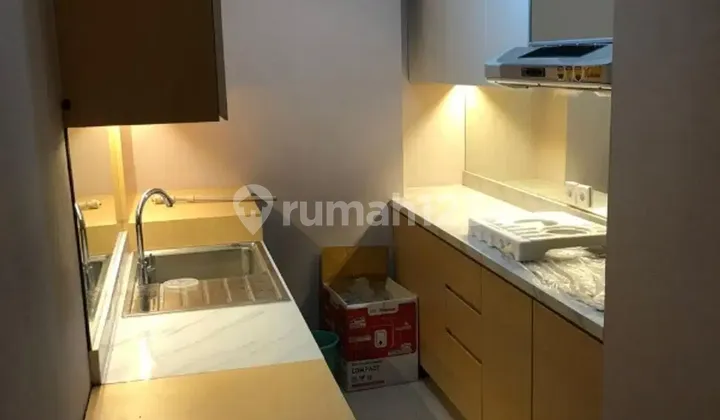 Rare for rent Tanglin 2 BR unit on floor P 2