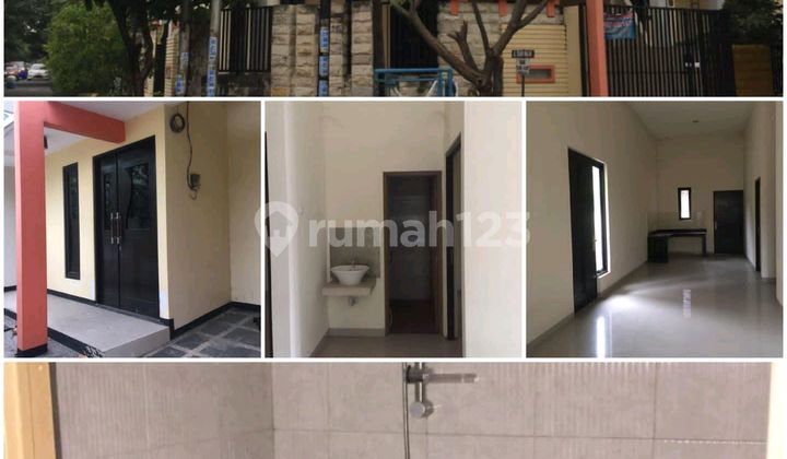 Comfortable Residence Negotiable with 3 Bedrooms in Tropodo Waru Sidoarjo 1