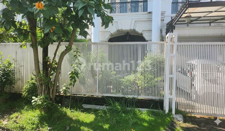 Dijual Rumah Furnished dengan Lokasi Strategis di Wisata Bukit Mas 1 Surabaya 1