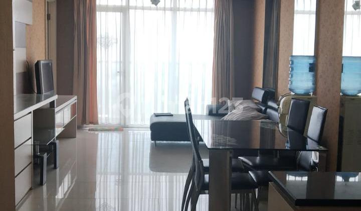 Trillium Apartment for Sale in the Center of Surabaya Trillium Apartment for Sale in the Center of Surabaya