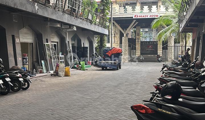 Cheapest 3-Story Shophouse Suitable for Office or Clinic at Ruko Palacio Surabaya 2