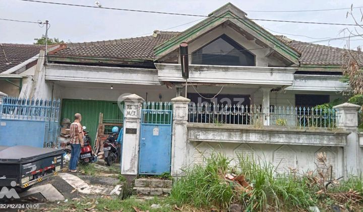 Rumah Strategis Rungkut Asri Utara Surabaya Timur Rumah Strategis Rungkut Asri Utara Surabaya Timur