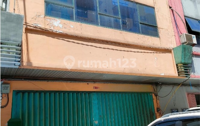 Darmo Galeria Ruko, Mayjend Sungkono, Dukuhpakis, Surabaya Darmo Galeria Ruko, Mayjend Sungkono, Dukuhpakis, Surabaya