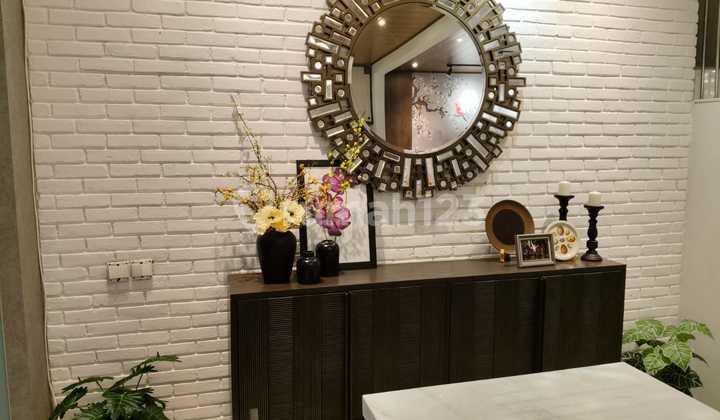 Perumahan Elegan Dan Modern Ritz Embassy Pakuwon Indah Surabaya Barat 2