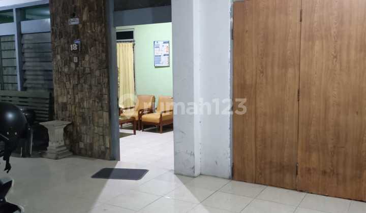 Affordable Strategic House in Karang Menur Gubeng Surabaya 2