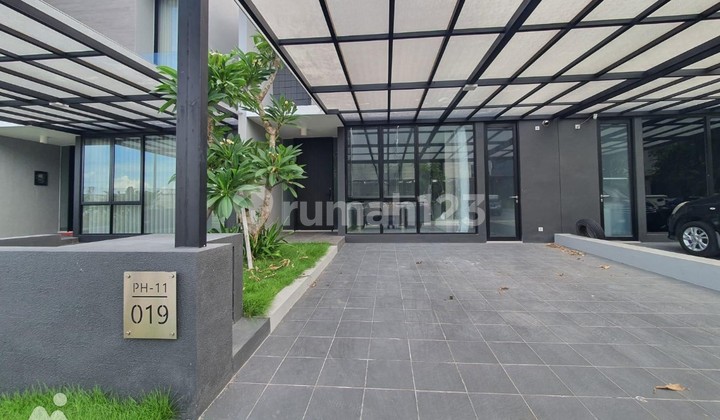 Fully Furnished Pelican Hill Citraland Housing, West Surabaya