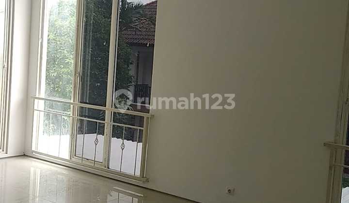 Rumah Luas Alam Hijau Citraland Surabaya 2