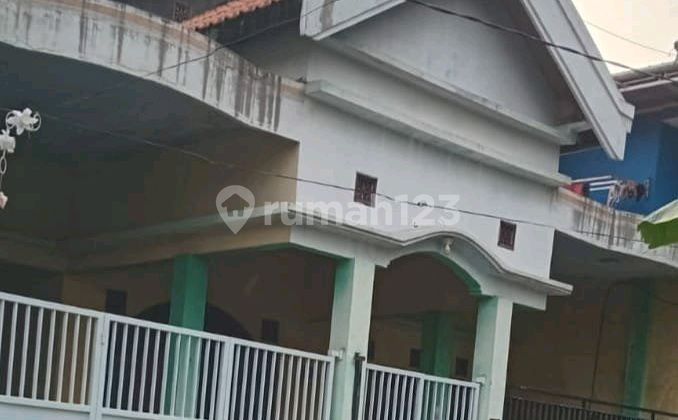 Below Market Price Single-Story House in Klakahrejo, West Surabaya 1