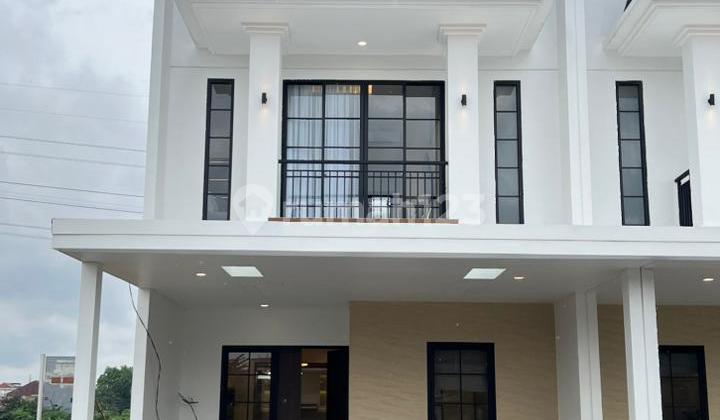 Rumah di Kota Bekasi Deket Kemana Mana Bebas Banjir Deket LRT