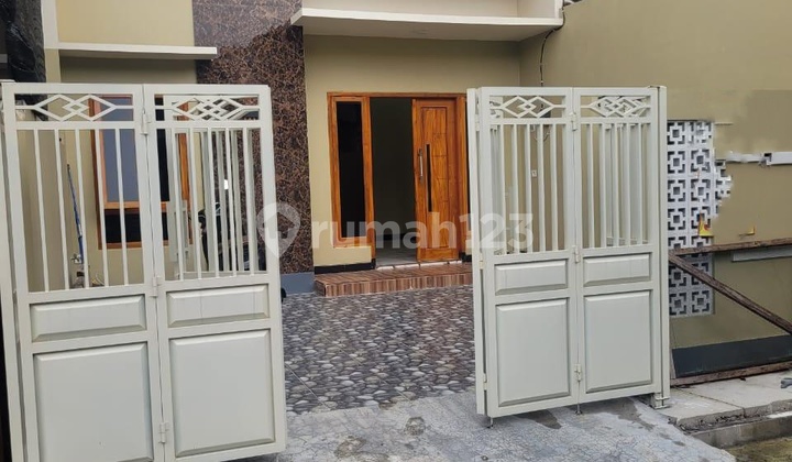 Paling Murah Rumah di Pondok Manggala Dekat Jalan Raya Mastrip Paling Murah Rumah di Pondok Manggala Dekat Jalan Raya Mastrip