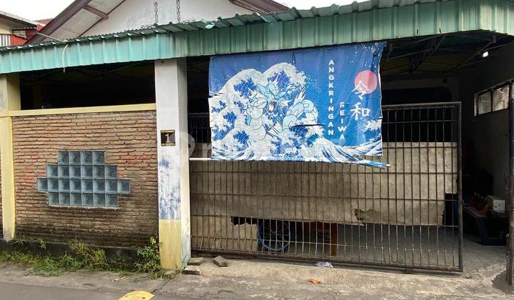 For Sale Spacious House Negotiable in Getan Near Luwes Getan Sukoharjo