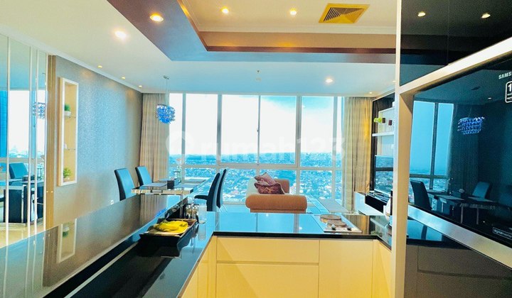 Fully Furnished 3 Bedroom Apartment with City View at Ciputra World Surabaya