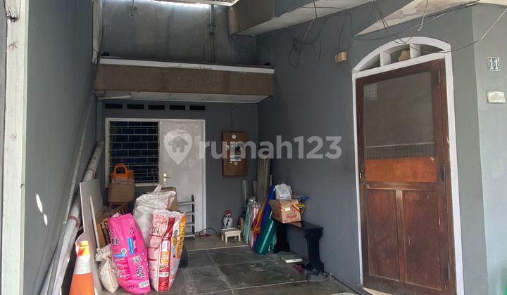 Paling Murah Rumah 1,5 Lantai Nego di Sukomanunggal Surabaya 2