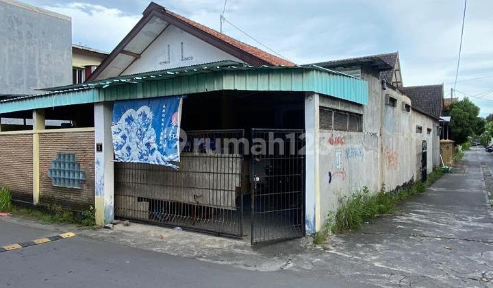 Dijual Rumah Luas Nego di Getan Dekat Luwes Getan Sukoharjo 2