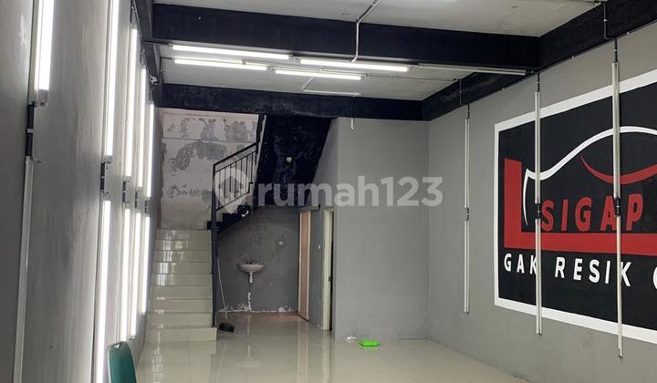 For Sale Strategic Location Near Toll Road House Suitable for Business in Kahuripan Nirwana Village 2