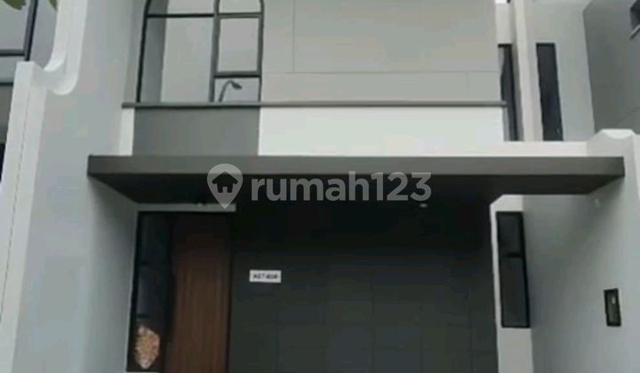 For Rent New 2-Story House in Citraland Gresik 1