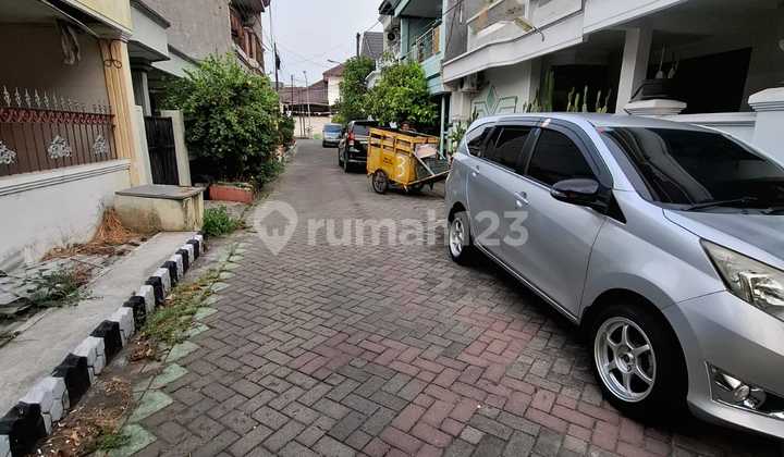 Guaranteed Cheapest 2-Story House in Taman Pondok Indah Wiyung Near Gunung Sari 2 Toll Road 2
