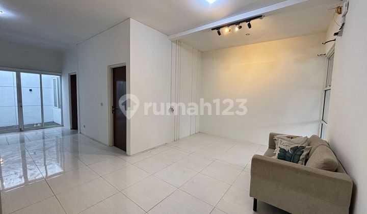 For Sale Very Cheap Modern Style House in Bsb Village Aurora Valley Semarang 2