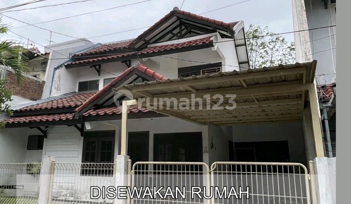 Disewakan Paling Murah Rumah di Prapen Surabaya Dekat Jemursari 1