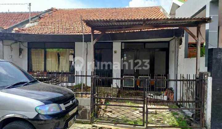 Below Market 1-Story House in Ngagel Surabaya, One Step to Marvel