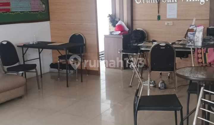 2-Story Zero Lot Row House on Main Road in Grand Salt Village Sidoarjo Near Toll Access 2