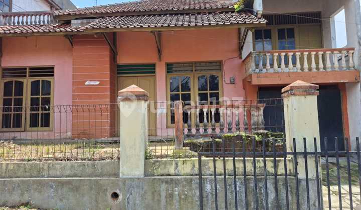 Dijual Cepat Rumah Kost Dekat Pusat Kota Harga Murah di Turen Salatiga