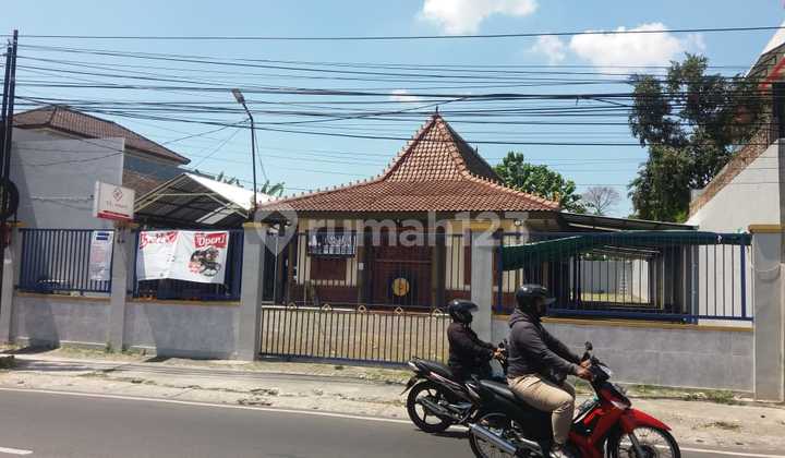 Dijual Ruang Usaha di Jalan Utama Semarang Gunung Pati di Manoreh Raya Semarang Dekat Banyak Universitas