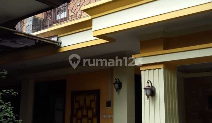 2-Story House with Rental Rooms, Highly Strategic Location, Negotiable Price in Sawo Tratap Sidoarjo