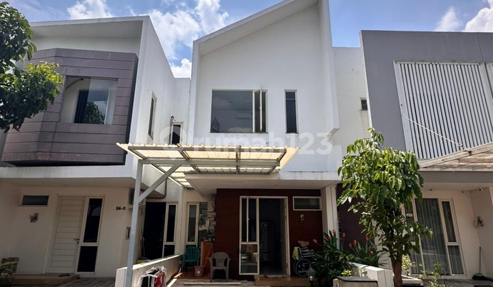 Dijual Rumah Bergaya Modern 2 Lantai Daerah Surabaya Barat di Perumahan Dian Istana Dijual Rumah Bergaya Modern 2 Lantai Daerah Surabaya Barat di Perumahan Dian Istana