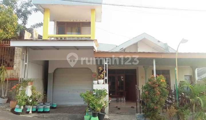 For Sale House with Boarding Rooms, Strategic Location and Most Affordable in Tambakaji Ngaliyan Semarang 1