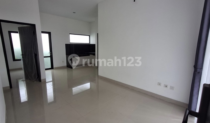 Rumah Minimalis Modern Keluarga Muda Siap Huni 2